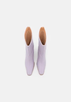 Even&Odd Boots - Purple 11 Even&Odd Boots - Purple -Even-Odd Store 047d417f48d24de5aca1e27fc96d51d8 scaled