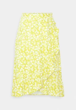 Even&Odd A-Line Skirt - Light Green/White -Even-Odd Store 0eb1f4055cf94f58bb897e30d73dc450 scaled