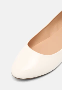 Even&Odd Ballet Pumps - White 15 Even&Odd Ballet Pumps - White -Even-Odd Store 170e3bba527548a79838fc2a46b6f00d scaled
