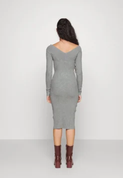 V Ausschnitt Ripp Mini Bodycon Strickkleid - Jumper Dress 9 V Ausschnitt Ripp Mini Bodycon Strickkleid - Jumper Dress -Even-Odd Store 1bdf5e70821245f495571f1874c903de scaled