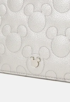 Even&Odd Disney Mickey Mouse - Clutch - Silver-Coloured -Even-Odd Store 1ebfd7d3b93442fab940496fa25da4bd scaled