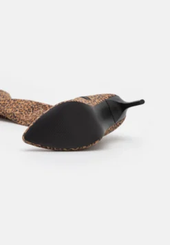 Even&Odd Over-The-Knee Boots - Black 10 Even&Odd Over-The-Knee Boots - Black -Even-Odd Store 211b119fac244619980d8fd2b46c23cc scaled