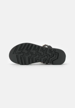 Even&Odd T-Bar Sandals - Black -Even-Odd Store 26f4bbc61d294e489abbde6f80a9e733 scaled