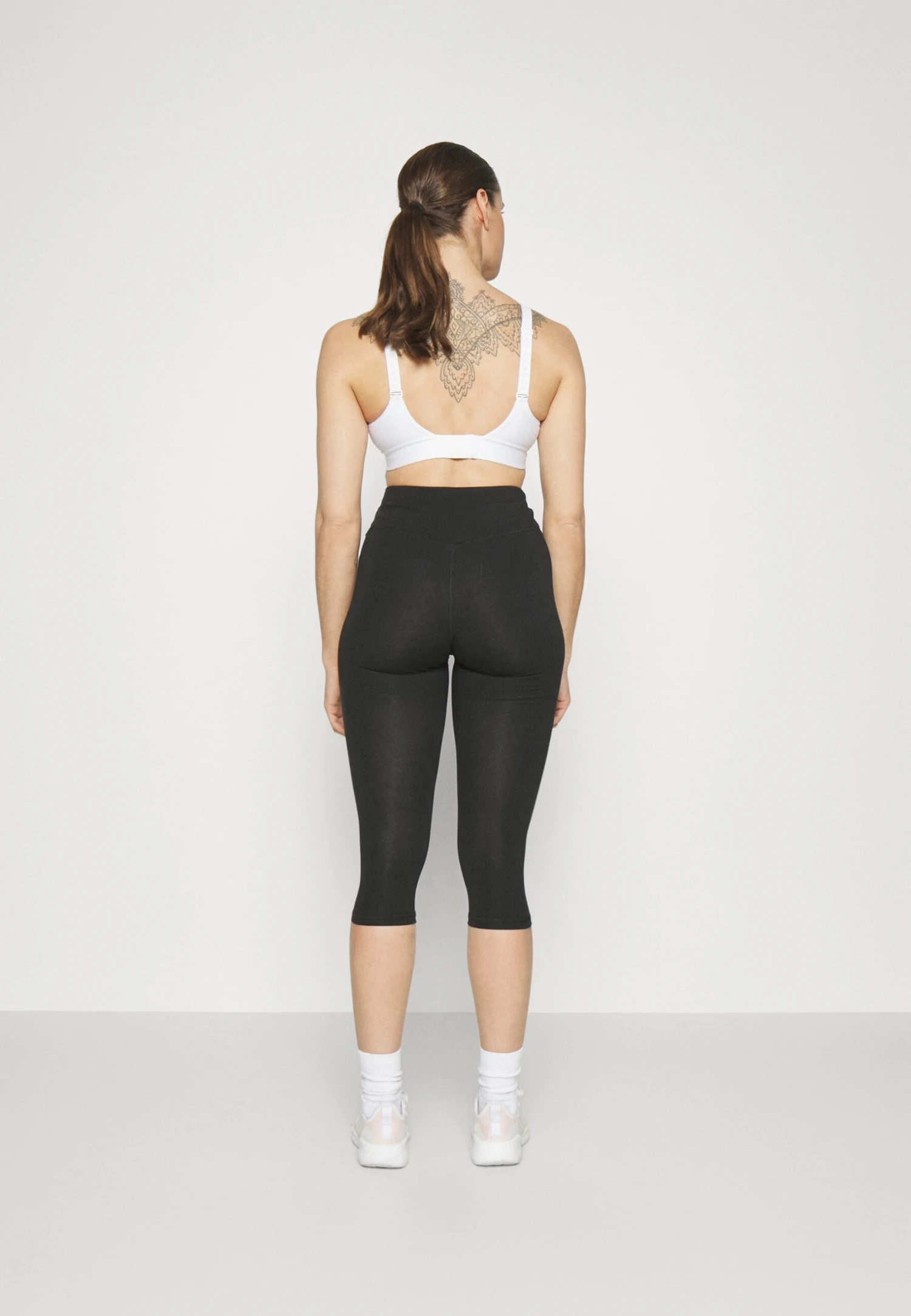 3/4 Sports Trousers - Black 3 3/4 Sports Trousers - Black - Image 3