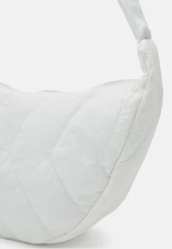 Even&Odd Handbag - White -Even-Odd Store 291e90bc0ff140be9676af2a959ab118 scaled