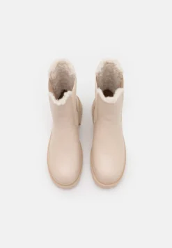 Winter Boot - Platform Ankle Boots - Beige -Even-Odd Store 2fb50b1a4325400e9ac81c31c96fbe55 scaled