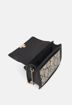 Even&Odd Handbag - Black -Even-Odd Store 31c2231f50e646ddb99082344946c8cb scaled