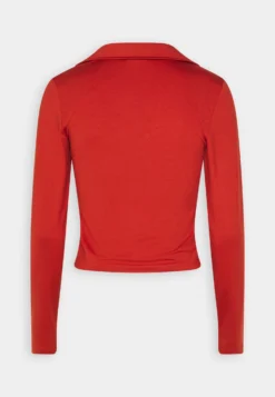 Even&Odd Button-Down Blouse - Red 11 Even&Odd Button-Down Blouse - Red -Even-Odd Store 33fc6cc35ede499c80ca1dad50a9d886 scaled