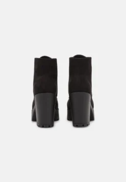 Lace-Up Ankle Boots - Black -Even-Odd Store 38448ea4052c4ff3b872560b667d1df9 scaled