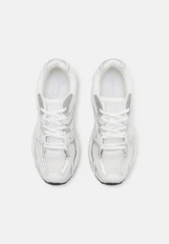 Even&Odd Trainers - Silver/White 11 Even&Odd Trainers - Silver/White -Even-Odd Store 386e15ee7a0342ea84fcdc1739ec18e1 scaled