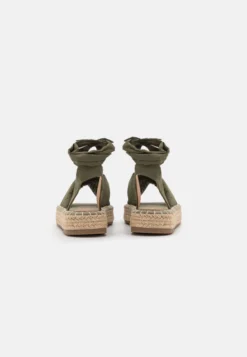 Even&Odd Sandals - Khaki 9 Even&Odd Sandals - Khaki -Even-Odd Store 3f0880cd93f745d08512569f81b1c067 scaled
