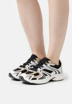 Even&Odd Trainers - Brown