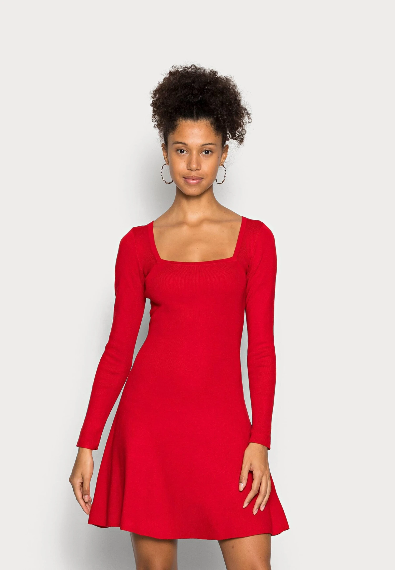 Even&Odd Eckiger Ausschnitt Mini Strickkleid - Jumper Dress - Red 1 Even&Odd Eckiger Ausschnitt Mini Strickkleid - Jumper Dress - Red