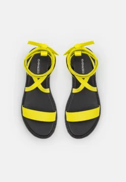 Even&Odd Sandals - Yellow 11 Even&Odd Sandals - Yellow -Even-Odd Store 4e2d4ff8f7c247e69453bf931af15a15 scaled
