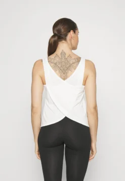 Top - White -Even-Odd Store 500a1e1ee6bb4f6485ac3bc591b389ba scaled