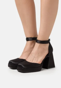 Even&Odd Platform Heels - Black