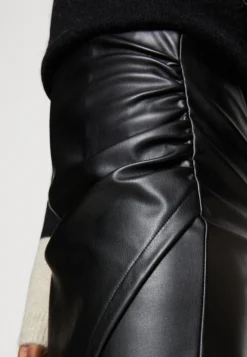 Even&Odd Shorts - Black 11 Even&Odd Shorts - Black -Even-Odd Store 5138f5cd0b5b4b908c9945f5d6a0b8f9 scaled