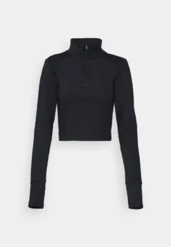 Long Sleeved Top - Black 10 Long Sleeved Top - Black -Even-Odd Store 56e83b135a9c4371bb20577e2111c986 scaled