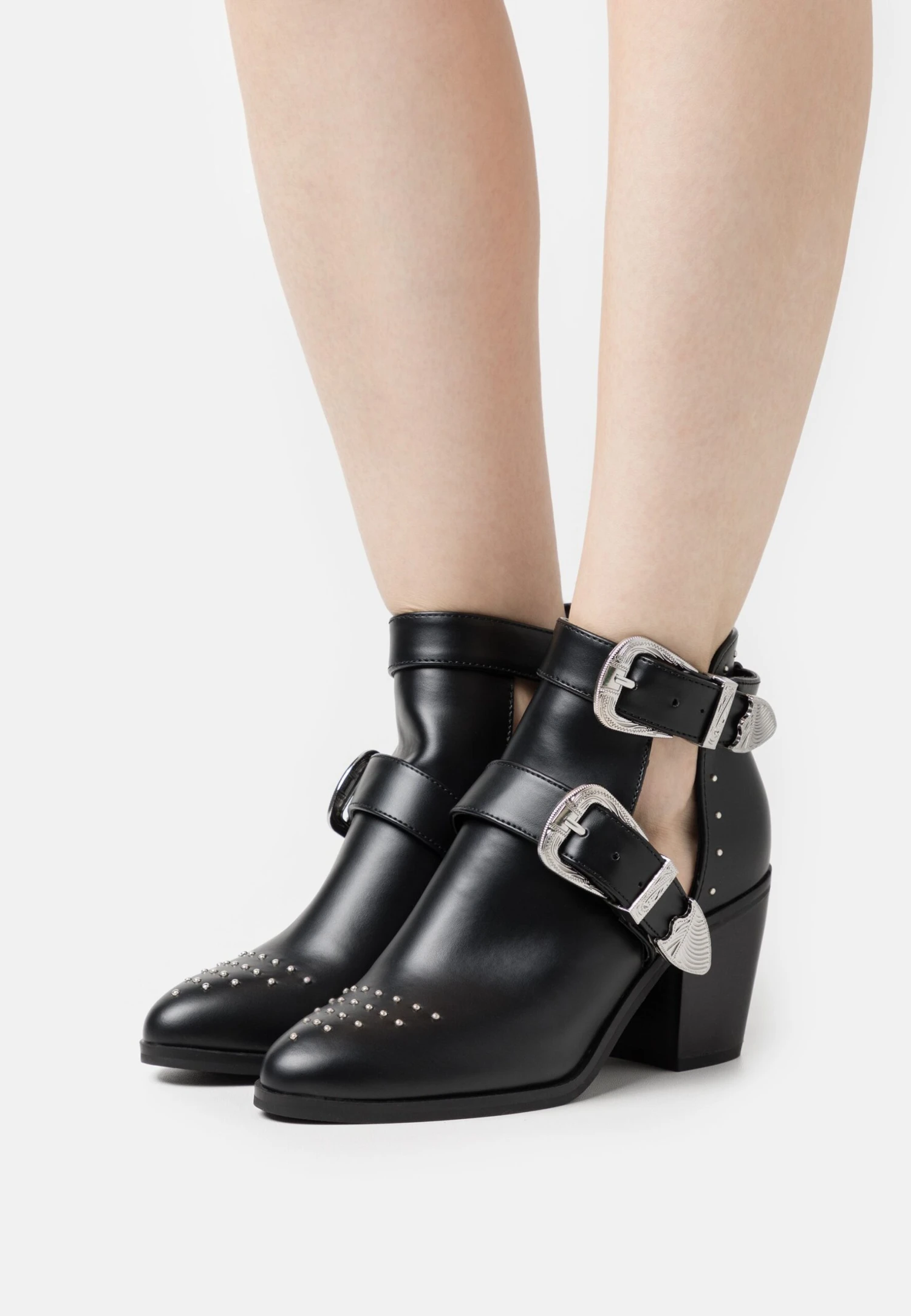 Even&Odd Cowboy/Biker Ankle Boot - Cowboy/Biker Ankle Boot 1 Even&Odd Cowboy/Biker Ankle Boot - Cowboy/Biker Ankle Boot