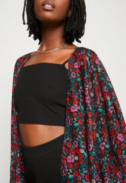 Even&Odd Floral - Summer Jacket 11 Even&Odd Floral - Summer Jacket -Even-Odd Store 59d2fda17eaa4be692108583b0911039 scaled