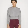 Sweatshirt - Grey