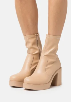 Even&Odd High Heeled Ankle Boots - Beige