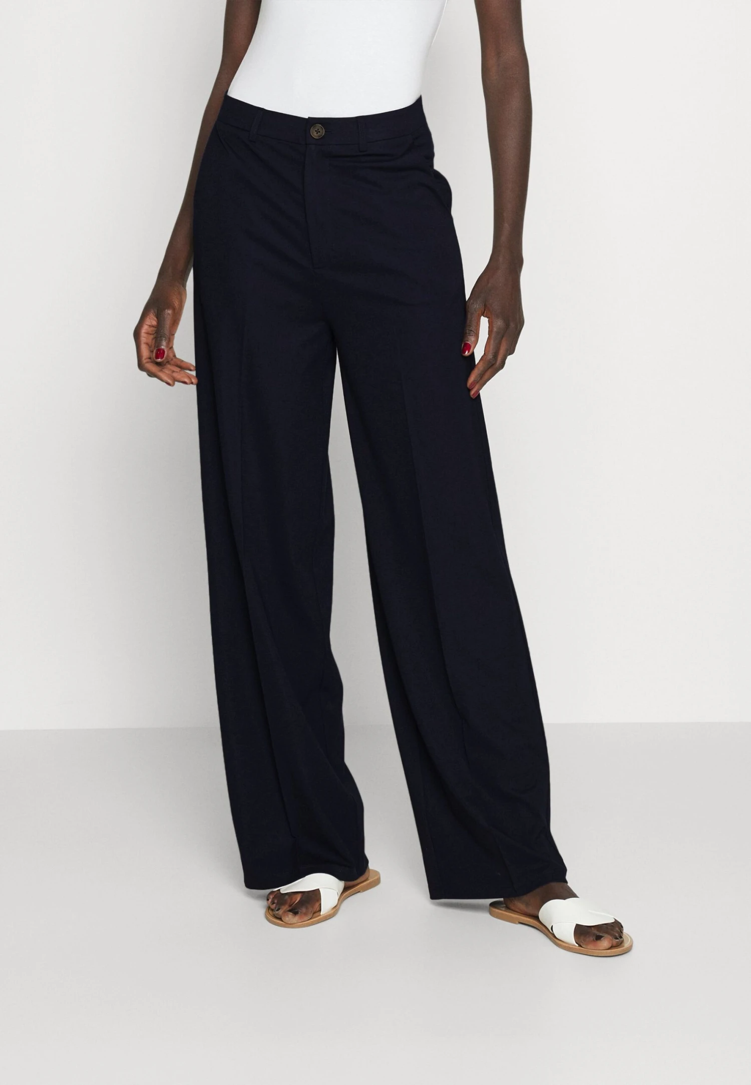 Wide Leg Trousers - Trousers 1 Wide Leg Trousers - Trousers