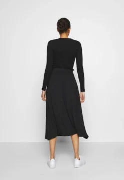 Even&Odd A-Line Skirt - Black -Even-Odd Store 6a0388dda7c0479a9bea4048697ffcb2 scaled