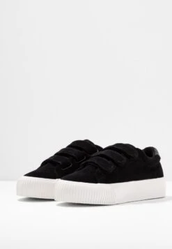 Even&Odd Trainers - Black 12 Even&Odd Trainers - Black -Even-Odd Store 6f2129aa1d6c461ea3c7a6225f32024b