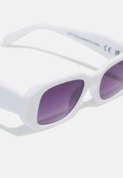 Even&Odd Sunglasses - White -Even-Odd Store 71df50e7048f42acaf8e210e99ea69e1 scaled