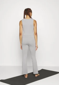 Leggings - Taupe -Even-Odd Store 76aef12c2d03496d85acbfe3cfa56b18 scaled