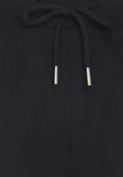 Even&Odd 2 Pack - Tracksuit Bottoms - Black/Mottled Light Grey 9 Even&Odd 2 Pack - Tracksuit Bottoms - Black/Mottled Light Grey -Even-Odd Store 7842e29a9581472a992565be11e7b6f7 scaled