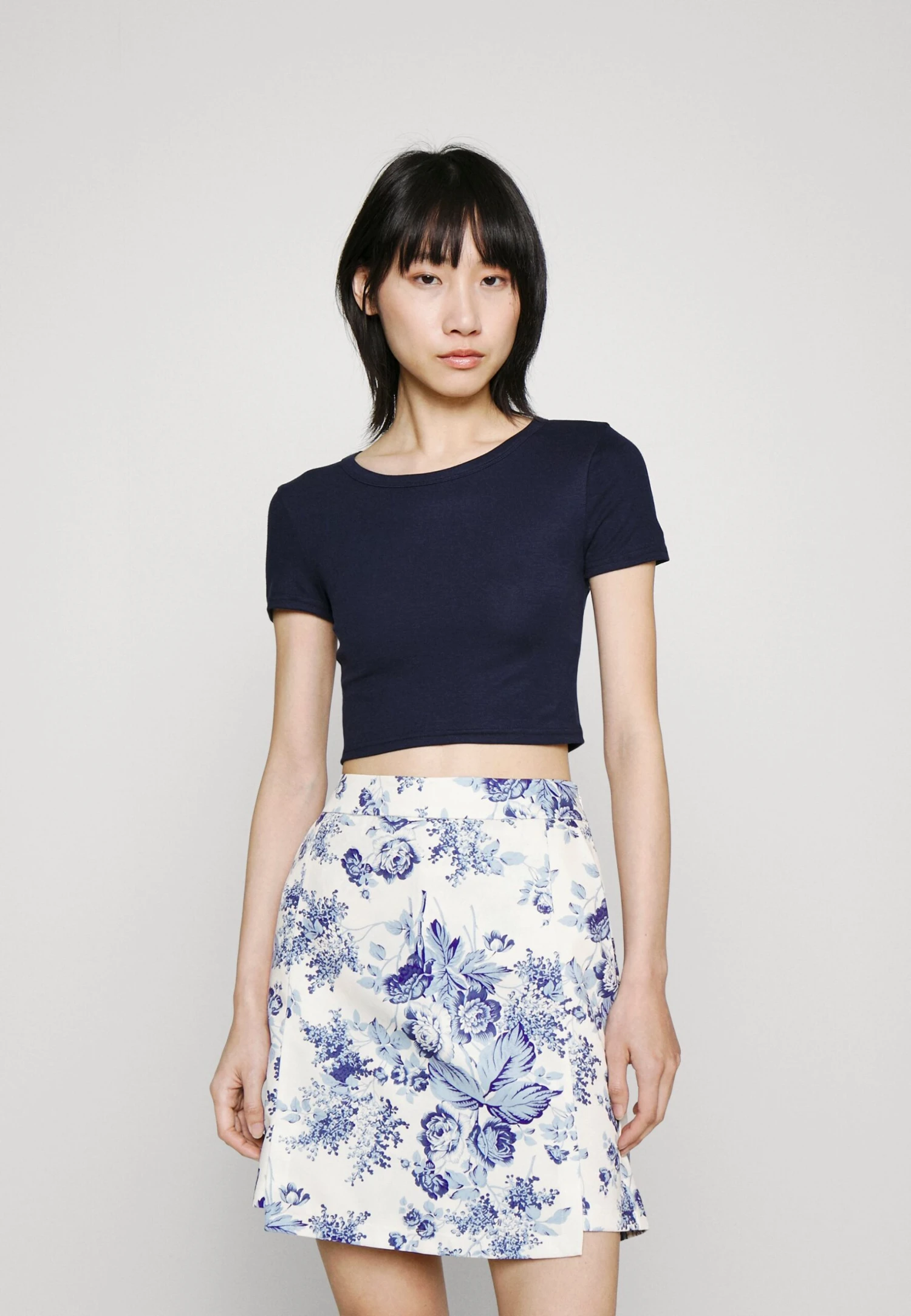 Even&Odd 2 Pack - Basic T-Shirt - Red/White/Dark Blue 2 Even&Odd 2 Pack - Basic T-Shirt - Red/White/Dark Blue - Image 2