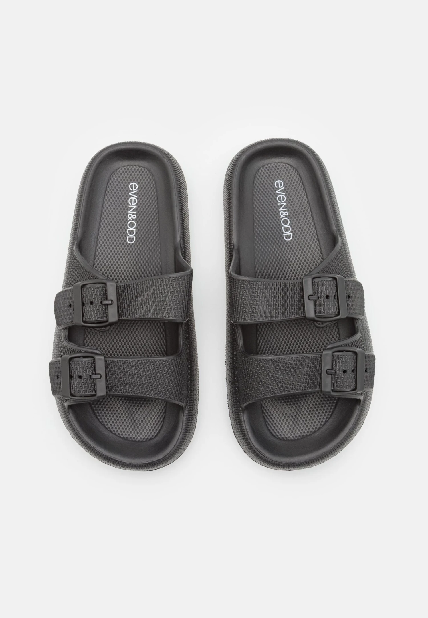 Even&Odd Pool Slides - Black 6 Even&Odd Pool Slides - Black - Image 6