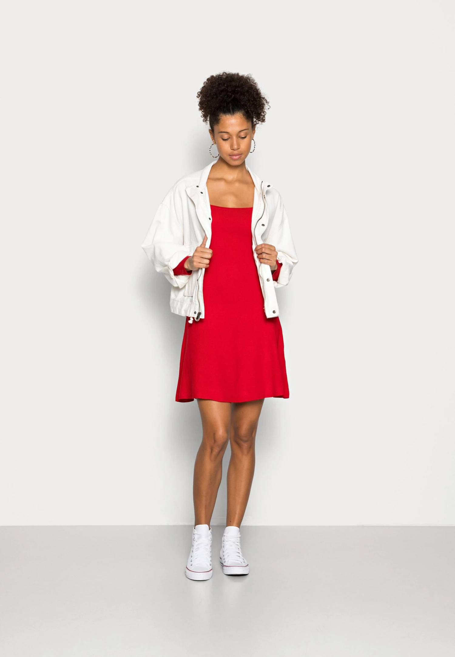 Even&Odd Eckiger Ausschnitt Mini Strickkleid - Jumper Dress - Red 2 Even&Odd Eckiger Ausschnitt Mini Strickkleid - Jumper Dress - Red - Image 2