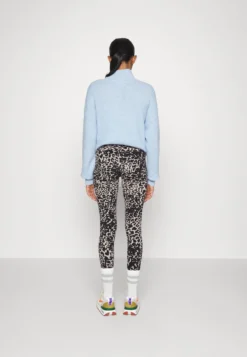 Printed 2 Pack - Leggings - Trousers - Black/ Multi-Coloured -Even-Odd Store 7c57abf859e54dd6b2835cefa35ed154 scaled