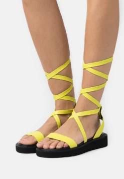 Even&Odd Sandals - Yellow