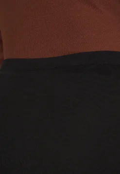 2 Pack- Mini Skirt - Black/Khaki -Even-Odd Store 85ed2d2af2554da59cabfa86abaa0a2d scaled