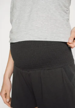 2 Pack - Shorts - Black/White -Even-Odd Store 866d463fecec43699256f2790e67e12f scaled