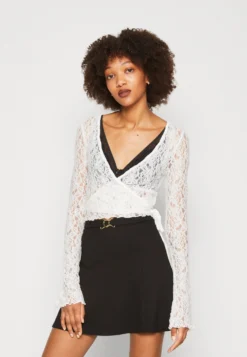 Even&Odd Long Sleeved Top - White