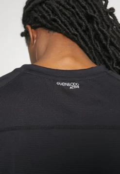 Long Sleeved Top - Black -Even-Odd Store 8afd727d1c1c4b0f8a30bf5ea196cc50 scaled