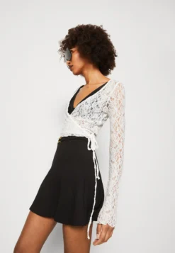 Even&Odd Long Sleeved Top - White 9 Even&Odd Long Sleeved Top - White -Even-Odd Store 8f36e9e0b6f642cd80dc52ac78c57f2f scaled