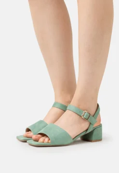 Sandals - Mint