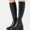 Even&Odd Platform Boots - Black