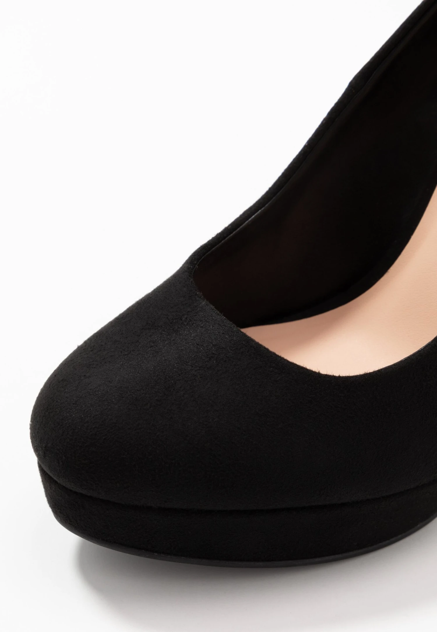 High Heels - Black 3 High Heels - Black - Image 3