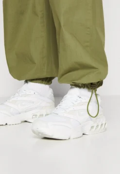 Even&Odd Cargo Trousers - Cargo Trousers 11 Even&Odd Cargo Trousers - Cargo Trousers -Even-Odd Store 987674c6de244c15b8fd2037c014f40b scaled