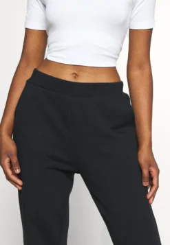 2Pack Regular Fit Joggers - Tracksuit Bottoms - Black/Light Grey 11 2Pack Regular Fit Joggers - Tracksuit Bottoms - Black/Light Grey -Even-Odd Store 9a2249f3129545bda3ac5e8d13fdf011 scaled