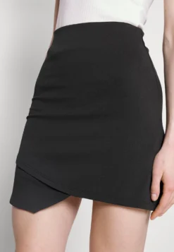 Mini Skirt - Black -Even-Odd Store 9dd7b8e35ded4b629b44a2d17194d16c scaled