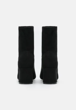 Even&Odd Classic Ankle Boots - Black 9 Even&Odd Classic Ankle Boots - Black -Even-Odd Store a3b227eee4bc4737813370b143bb1d9b scaled