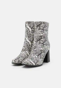 Even&Odd High Heeled Ankle Boots - High Heeled Ankle Boots 8 Even&Odd High Heeled Ankle Boots - High Heeled Ankle Boots -Even-Odd Store a5a9e072ca7349c19ad1f59e0fa656cf scaled